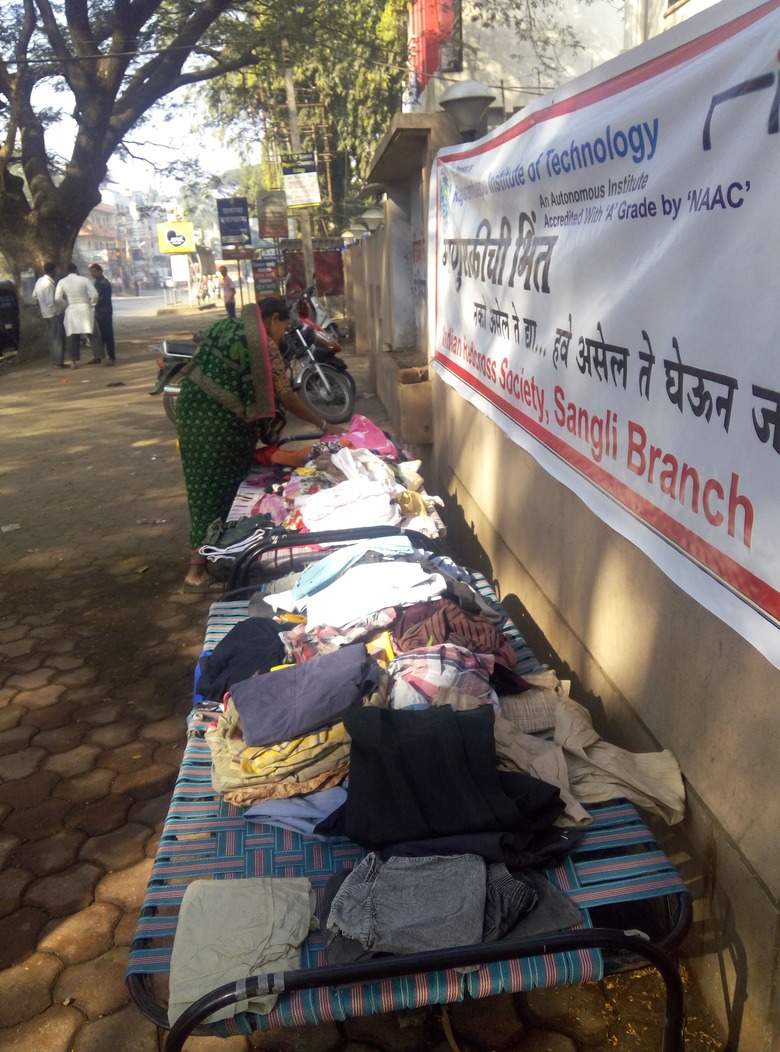 ClothDonation 03