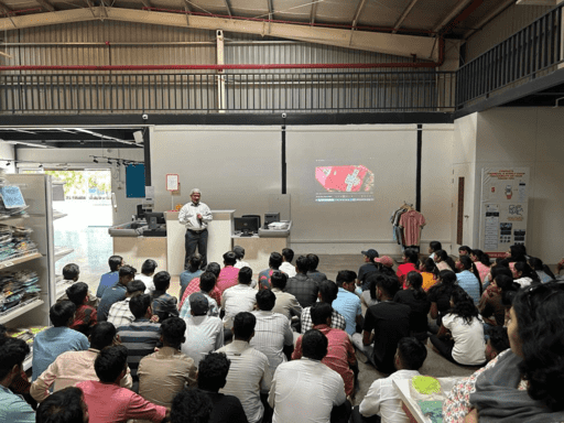IndustryVisit 04
